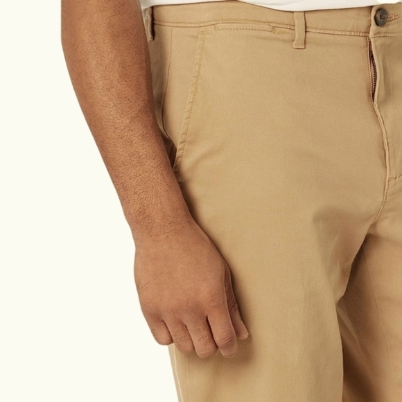 Amazon Essentials Khaki Athletic Stretch Pants 35W30L NWOT - Picture 3 of 7